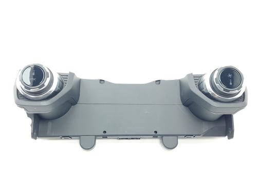 climate-control-lynk-co-01-phev-8893304828-2017-19770055 main image