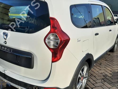 Right taillight DACIA LODGY (JS_) 1.3 TCe 130 (JSNE) | BP31970193C35