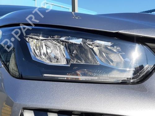 Phare droit Phare droit PEUGEOT 208 II (UB_, UP_, UW_, UJ_) 1.2 PureTech 75 (75 hp) 39888584 39888584