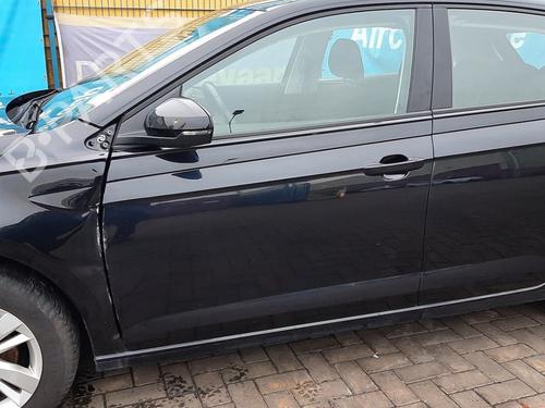 Puerta delantera izquierda VW POLO VI (AW1, BZ1, AE1) 1.0 TSI (95 hp) 31150542