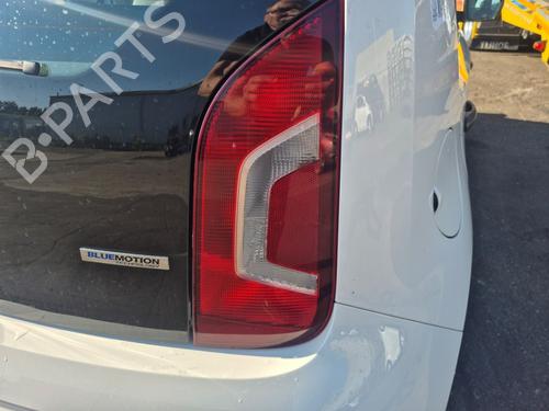 Used Right taillight Right taillight 39561948 39561948