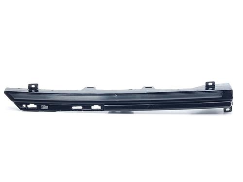Used Right daytime light Right daytime light 39561904 39561904
