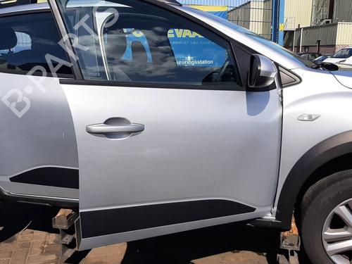 right-front-door-dacia-sandero-iii-2021-37760941 main image