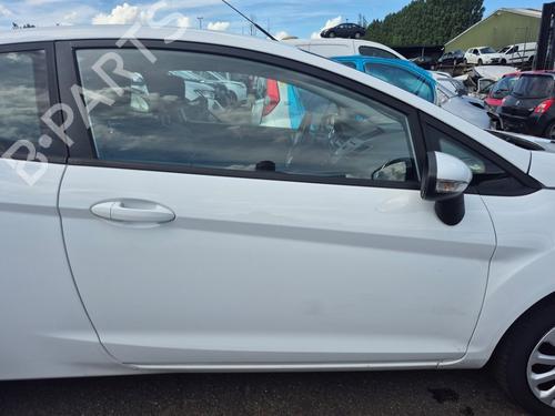 Dør høyre foran Dør høyre foran FORD FIESTA VI (CB1, CCN) 1.0 (65 hp) 37222709 37222709