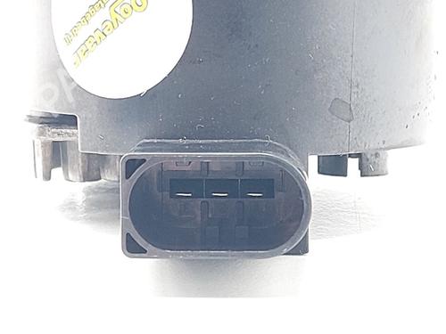 Auxiliary water pump XPENG G6 EV All-wheel Drive | BP37760526M111 - Image 4