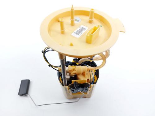 Used Fuel pump VOLVO XC40 (536) D3 (150 hp) 28977134