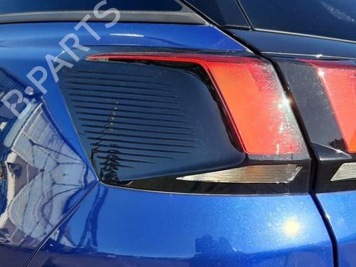Used Left taillight Left taillight PEUGEOT 3008 II SUV (MC_, MR_, MJ_, M4_) 1.2 THP/ PureTech 130 (MRHNSM, MRHNSU, MRHNSJ, MRHNYW,... (131 hp) 33627707 33627707