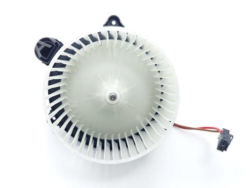 Used Heater blower motor LYNK & CO 01 PHEV (261 hp) 19767706