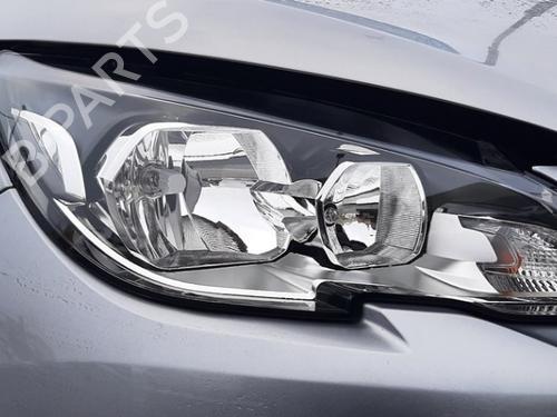 Used Right headlight PEUGEOT 308 II (LB_, LP_, LW_, LH_, L3_) 1.2 THP 110 (110 hp) 31306944