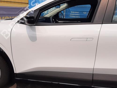 Used Left front door RENAULT MEGANE E-TECH SUV EV40 (BNJ2) (131 hp) 26646676