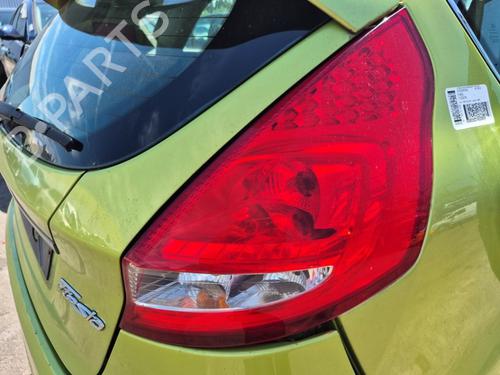 Used Right taillight FORD FIESTA VI (CB1, CCN) 1.25 (82 hp) 27628822