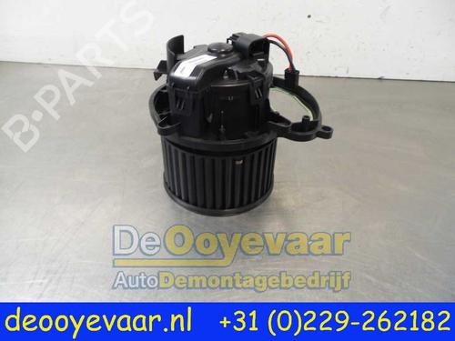 Used Heater blower motor RENAULT KADJAR (HA_, HL_) 1.5 dCi 110 (HLA3) (110 hp) 24454244