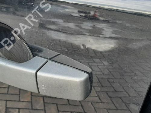 Left front door LAND ROVER DISCOVERY IV (L319) 3.0 SDV6 4x4 | BP30363166C2 