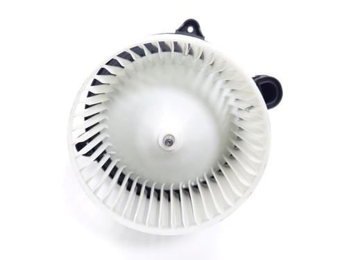 Used Heater blower motor LYNK & CO 01 PHEV (261 hp) 19764631