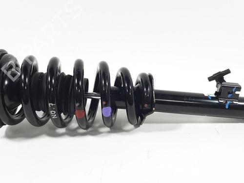 Used Right front shock absorber MITSUBISHI L200 / TRITON (KJ_, KK_, KL_) 2.4 DI-D 4WD (KL1T) (181 hp) 19758177