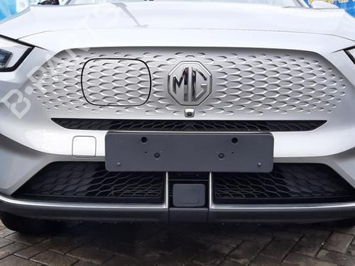 Used Front bumper MG MG ZS SUV (AZS1) EV (156 hp) 31970165