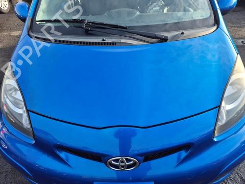 hood-toyota-aygo-_b1_-2005-2006-2007-2008-2009-2010-2011-2012-2013-2014-32274988 main image
