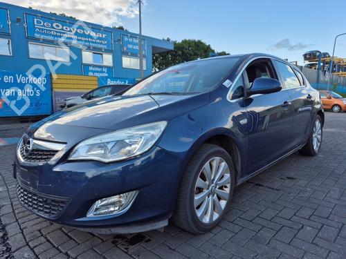 Used Front bumper OPEL ASTRA J (P10) 1.4 Turbo (68) (140 hp) 27550040