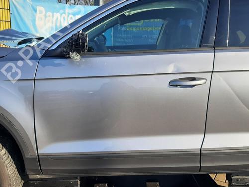 left-front-door-vw-t-roc-a11-d11-2017-32985635 main image