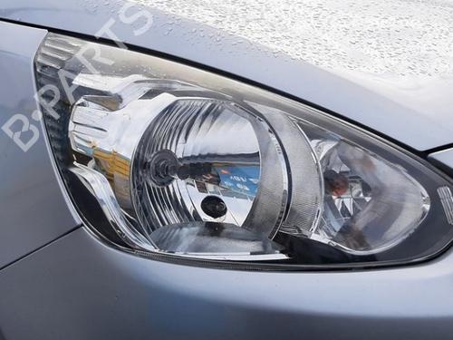 Used Right headlight Right headlight 33740940 33740940