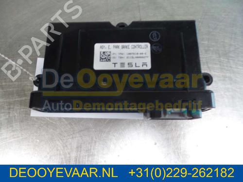 Control unit TESLA MODEL S (5YJS) 85D AWD | BP24016309M11 - Image 2