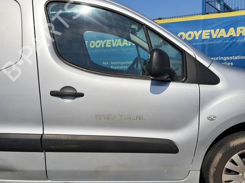 Used Right front door CITROËN BERLINGO Box Body/MPV (B9) 1.6 HDi / BlueHDi 75 (75 hp) 32148167