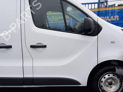 right-front-door-renault-trafic-iii-van-fg_-2014-32350655 main image