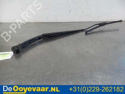 Front windshield wiper arm NISSAN QASHQAI II (J11, J11_) 1.2 DIG-T | BP27887188C143