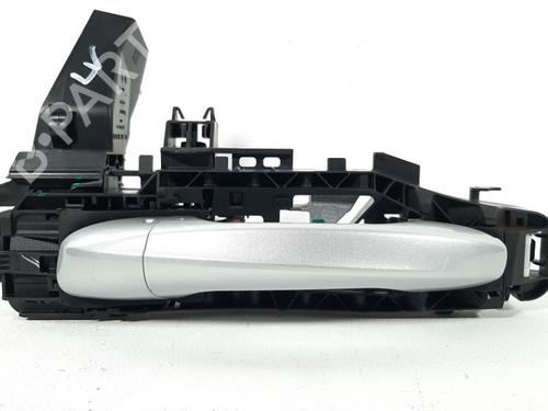 Used Front left exterior door handle MERCEDES-BENZ A-CLASS Saloon (V177) A 200 (177.187) (163 hp) 19759676