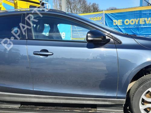 Used Right front door Right front door VOLVO V40 Cross Country (526) T3 (152 hp) 33627683 33627683