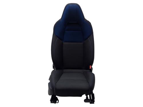 Used Right front seat Right front seat LYNK & CO 01 PHEV (261 hp) 40503532 40503532