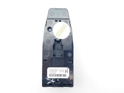 Switch BMW 6 Coupe (F13) 650 i xDrive | BP19768972I30 