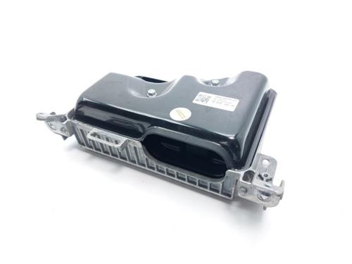 Used Control unit Control unit TESLA MODEL Y (5YJY) EV (299 hp) 36490489 36490489