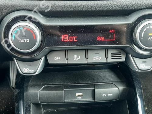 Climate control KIA STONIC (YB) 1.0 T-GDi Eco-Dynamics+ | BP38043632I5 - Image 6