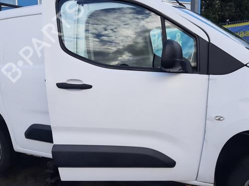 Used Right front door Right front door 39209414 39209414