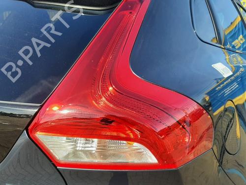 Used Right taillight Right taillight VOLVO V40 Cross Country (526) T3 (152 hp) 33627693 33627693