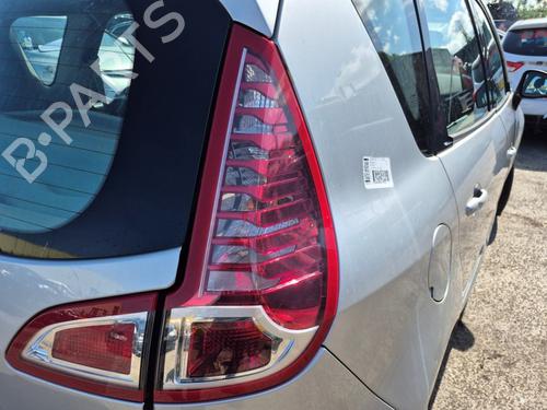 Used Right taillight RENAULT SCÉNIC III (JZ0/1_) 2.0 16V (JZ0G, JZ0P, JZ1E, JZ1P) (140 hp) 27437240