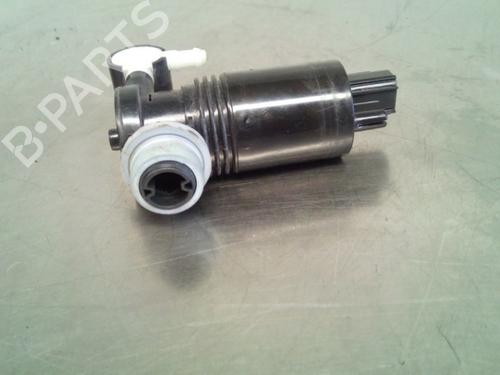 Used Washer pump VOLVO V40 Hatchback (525) D3 (150 hp) 19755396