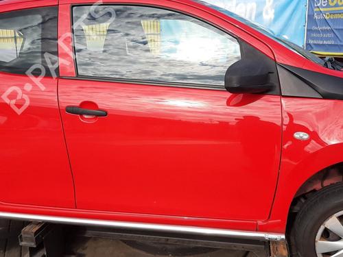 right-front-door-toyota-aygo-_b4_-2014-39888529 main image