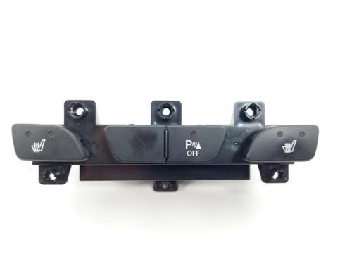 Used Switch Switch HYUNDAI ix35 (LM, EL, ELH) 1.6 (135 hp) 19762931 19762931