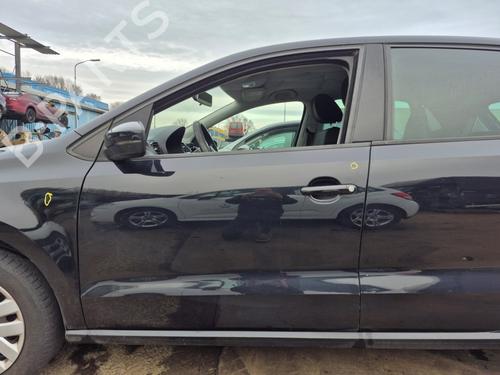 Used Left front door VW POLO V (6R1, 6C1) 1.2 (60 hp) 32069785