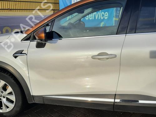 Used Left front door RENAULT CAPTUR II (HF_) TCe 130 (HFMF) (131 hp) 30624006