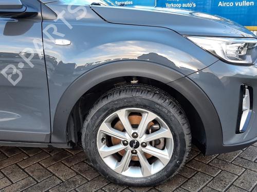 Used Right front fenders KIA STONIC (YB) 1.0 T-GDi Eco-Dynamics+ (101 hp) 21813338