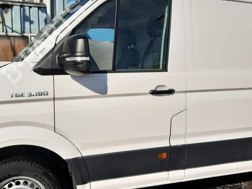 Used Left front door MAN TGE Van 2.0 TDI (01V, 03V, 36V, UYB, UYC, UYD) (177 hp) 29373955