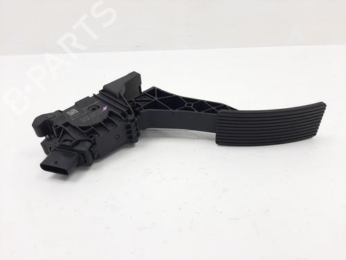 Used Pedal MERCEDES-BENZ CLA (C118) CLA 180 (118.384) (136 hp) 19757368