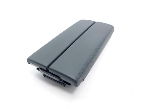 Used Armrest / Center console Armrest / Center console PEUGEOT 308 SW III (FC_, FJ_, FR_, F4_, FN_) Hybrid 180 (F4DGXT) (181 hp) 36490427 36490427