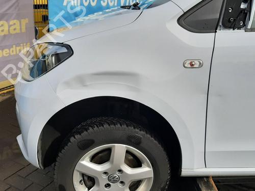 Used Left front fenders Left front fenders VW UP! (121, 122, BL1, BL2, BL3, 123) 1.0 (60 hp) 33740948 33740948