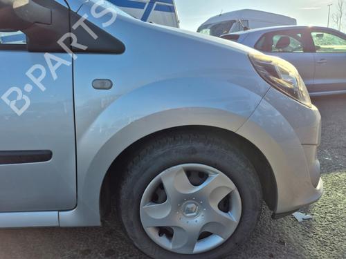 Used Right front fenders RENAULT TWINGO II (CN0_) 1.2 (CN0D) (58 hp) 30363203