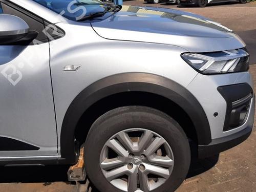 right-front-fenders-dacia-sandero-iii-2021-37760939 main image
