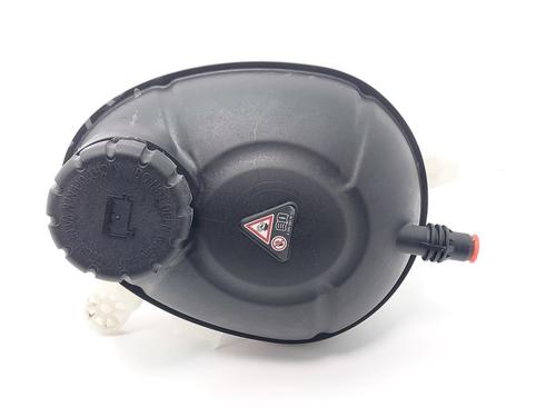 Used Expansion tank MERCEDES-BENZ GLC (X253) AMG 43 4-matic (253.964) (367 hp) 30402576